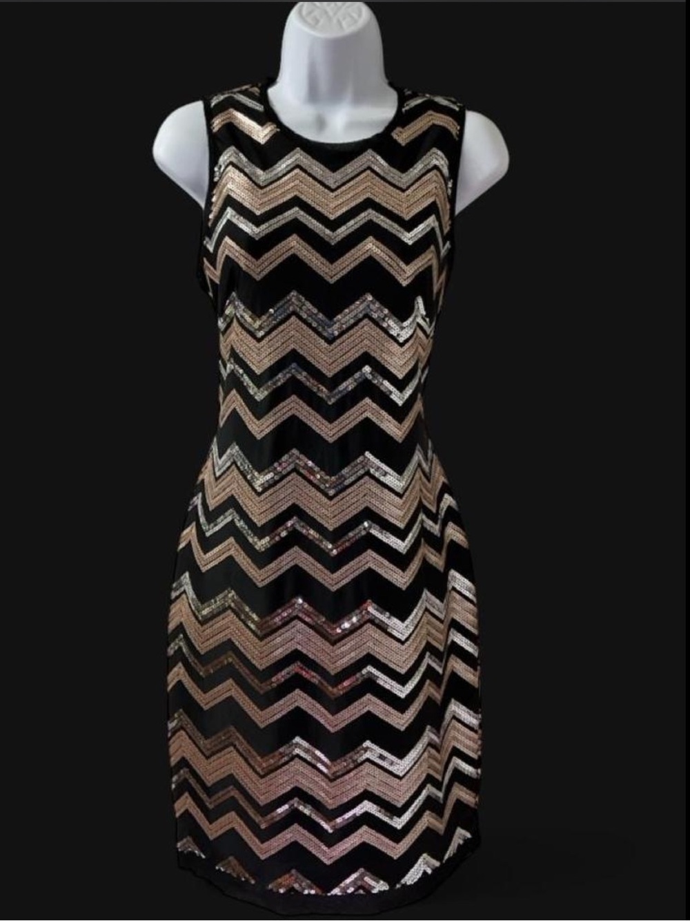 Vince Camuto Sleeveless Black & Gold Chevron Sequin Dress